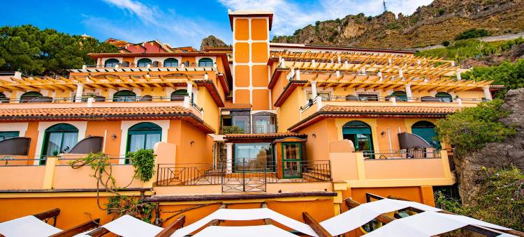 拜亚陶尔米纳酒店(Baia Taormina)图片