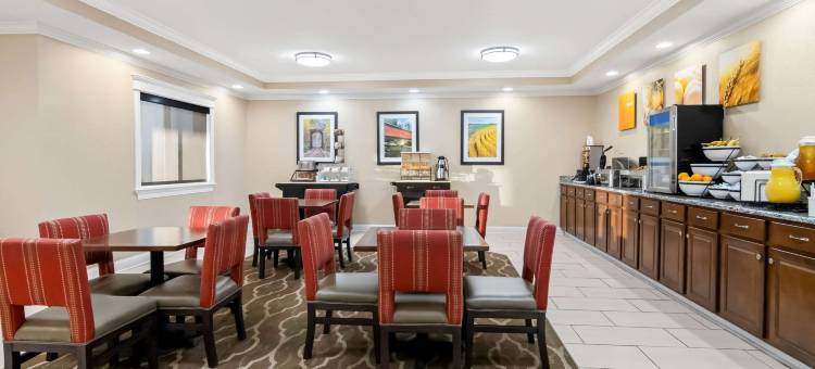 希伯伦洛厄尔区舒适酒店(Comfort Inn Hebron-Lowell Area)图片