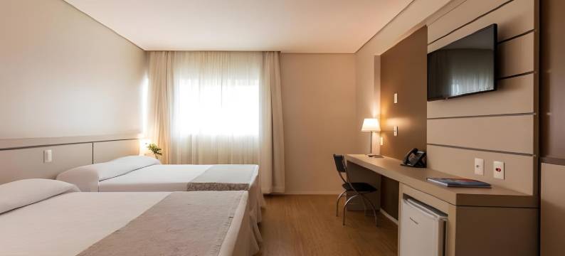 比亚莱托尔酒店(Viale Tower Hotel)图片