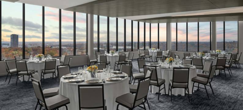 AC Hotel 圣路易斯克莱顿(AC Hotel St. Louis Clayton)图片