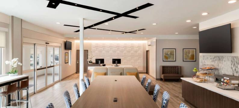 比蒙特西/I-10 瓦尔登温德姆戴斯套房酒店(Days Inn & Suites by Wyndham Beaumont West / I-10 & Walden)图片