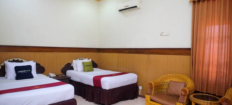 乌尔班维尤酒店-德迪加亚布勒贝斯(Urbanview Hotel Dedy Jaya Brebes)图片