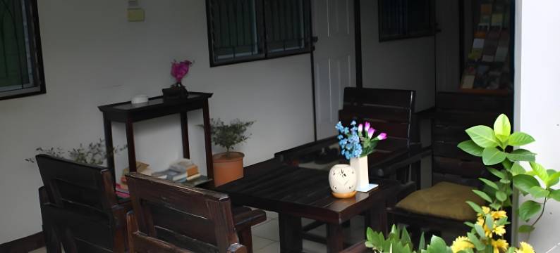 安帕环招待所(Ampawan Guesthouse)图片