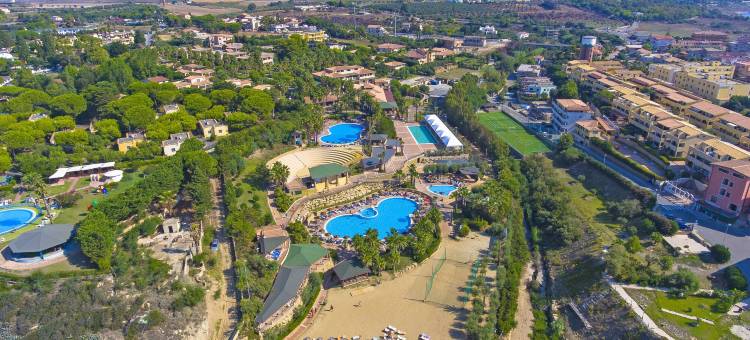 TH 卡斯特利亚 - 拜亚德格里村庄旅馆(TH le Castella - Baia Degli Dei Village)图片