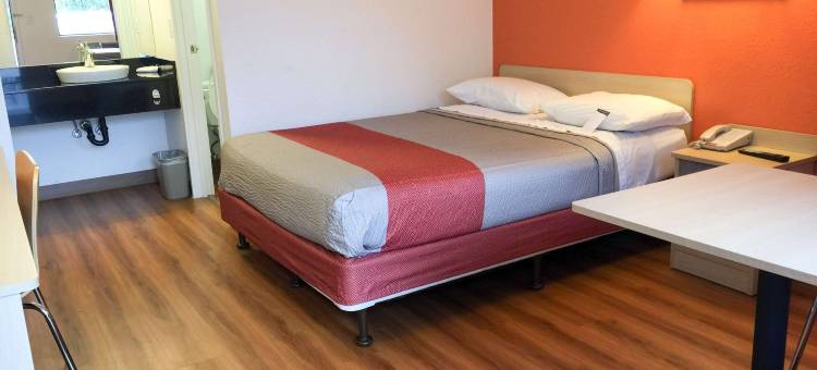 6号汽车旅馆明尼阿波里斯市北 - 罗斯维尔店(Motel 6 Roseville, MN - Minneapolis North)图片