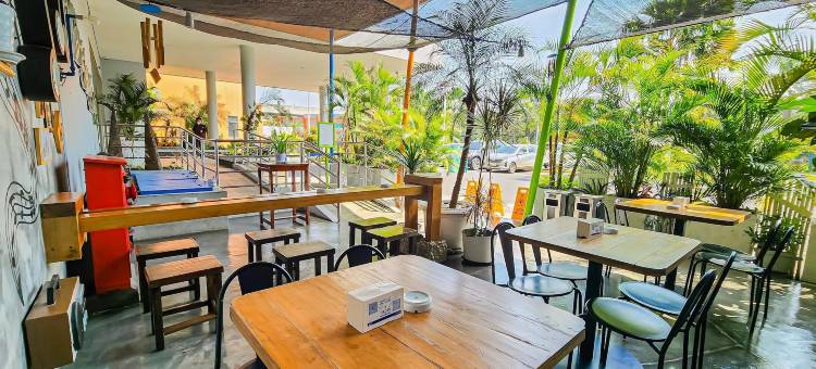 雅加达科拉帕加丁POP酒店(Pop! Hotel Kelapa Gading)图片