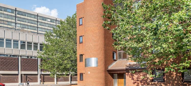 查尔斯·希望瑞典公寓(Charles Hope Swindon)图片