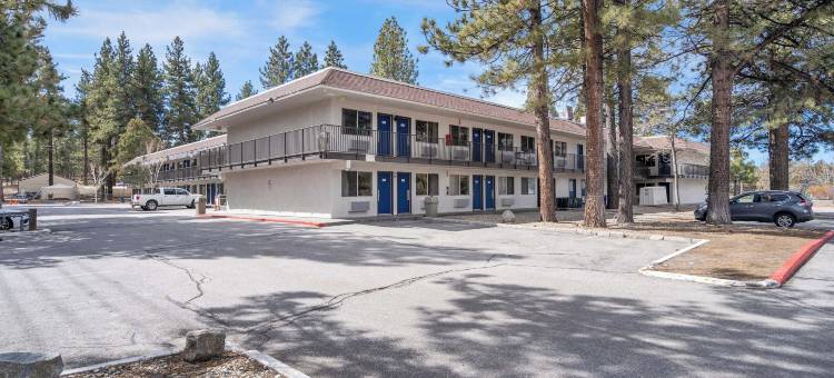 大熊6号汽车旅馆(Motel 6 Big Bear Lake, CA)图片