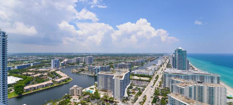 迈阿密豪华公寓 – 海景和市景(Luxury Miami Condos – Ocean & City Views)图片
