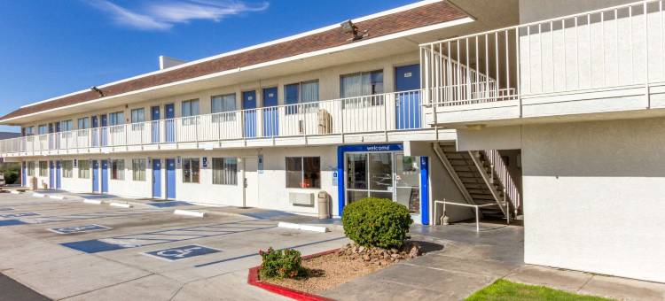 凤凰城北贝尔路6号汽车旅馆(Motel 6 Phoenix, AZ - North Bell Road)图片