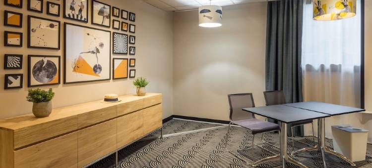 巴黎叙雷纳尼隆尚诺富特酒店(Novotel Paris Suresnes Longchamp)图片