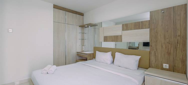 Sentul塔公寓的舒适宜居的2卧室(Homey and Comfy 2Br Sentul Tower Apartment)图片