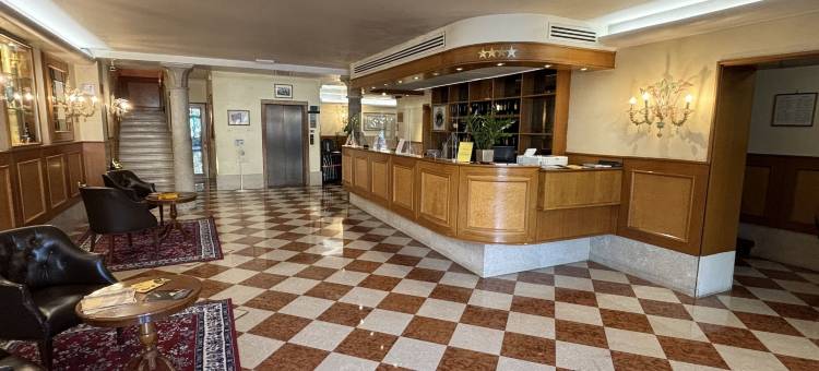 莱尔托酒店(Hotel Rialto)图片