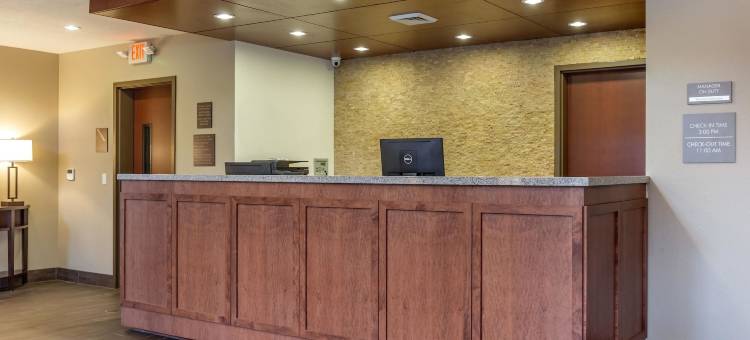 博伊西机场舒适套房酒店(Comfort Inn & Suites Boise Airport)图片