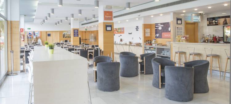 Holiday Inn Express 多巴伦西亚 - 博内尔(Holiday Inn Express Valencia - Bonaire)图片