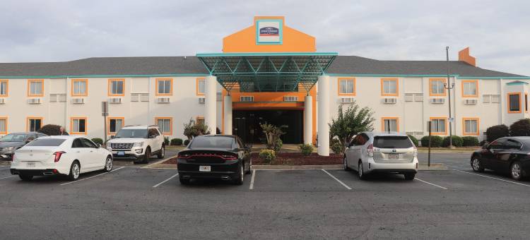 格鲁吉亚提夫顿I-75 温德姆豪生酒店(Howard Johnson by Wyndham Tifton GA I-75)图片