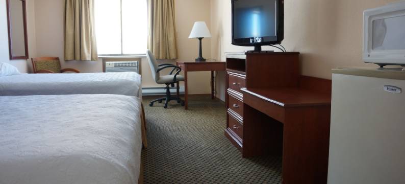 豪华套房酒店(Luxury Inn & Suites)图片