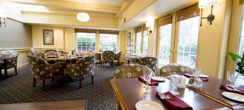 苏格兰皇家套房酒店(Royal Scot Hotel & Suites)图片