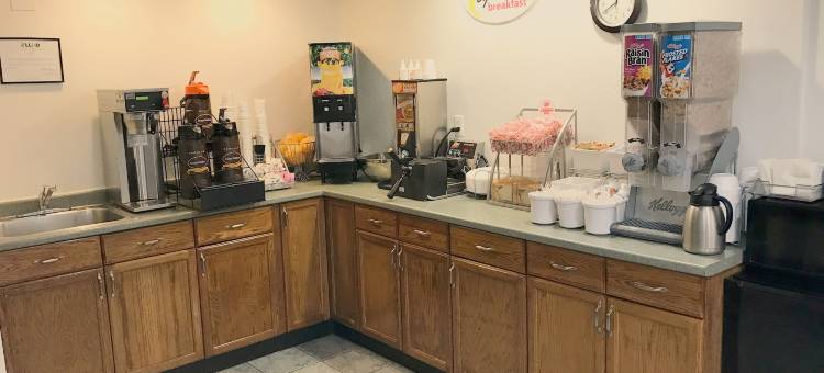 新伦敦速8酒店(Super 8 by Wyndham Groton)图片