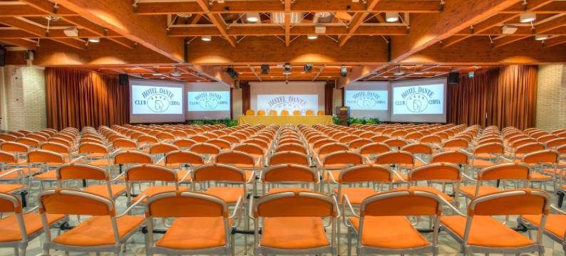 但丁家庭海滩度假村(Hotel Dante Family Spa Resort)图片