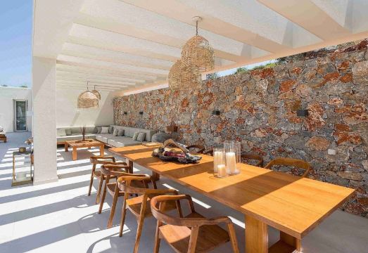 An Elegant Villa in Kokkino Horio Hotel Overview