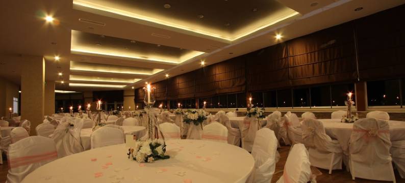 皇家比尔吉克酒店(Royal Bilgic Hotel)图片