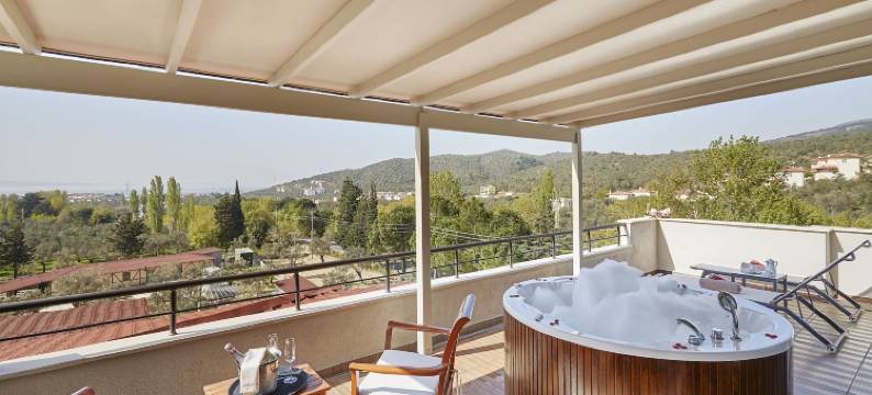 卡萨德格拉里温泉和水疗温德姆华美达度假村(Ramada Resort by Wyndham Kazdaglari Thermal and Spa)图片