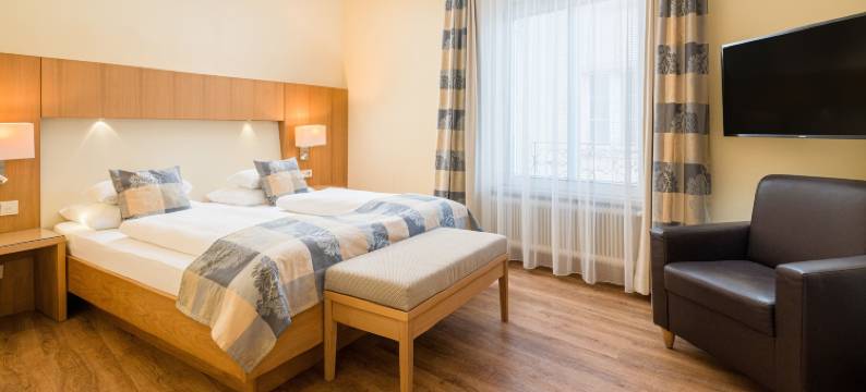 韦碧斯克鲁兹酒店(Hotel Weißes Kreuz)图片