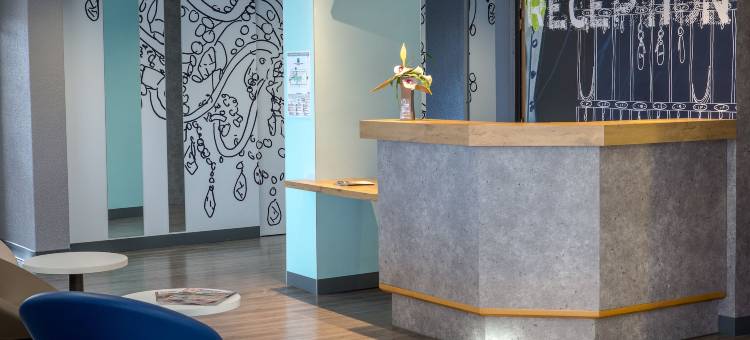 宜必思快捷裴吉斯圣拉斐尔中心与海滩酒店(Ibis Budget Fréjus Saint-Raphaël Centre et Plage)图片