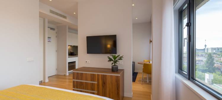 鹿特丹普瑞米尔PLUS酒店(Premier Suites Rotterdam)图片