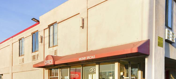 OYO酒店弗吉尼亚彼得斯堡I-95 & 东华盛顿街(OYO Hotel Petersburg VA I-95 & E Washington St)图片