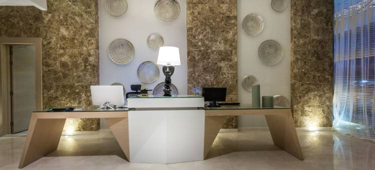 艾瓦快捷酒店 - 哈姆拉(Ewaa Express Hotel - Al Hamra)图片