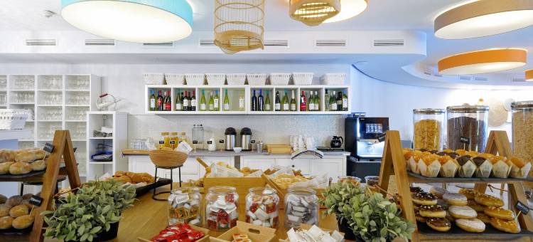 阿葵亚套房酒店(Aqua Suites)图片