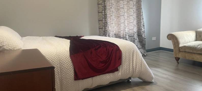 温纳斯旅馆可住2人 带停车场(Winners Inn Sleeps 2 with Parking)图片