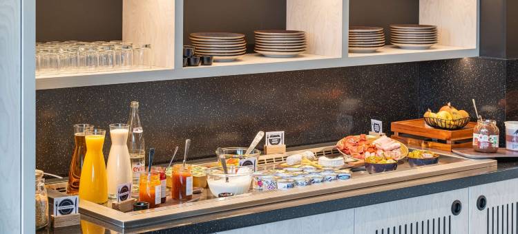 图尔南部巴朗米雷Kyriad(Kyriad Tours Sud - Ballan Mire)图片