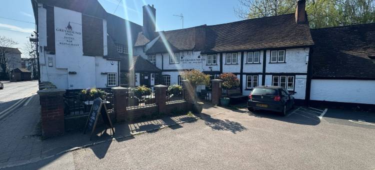 OYO 灰狗客栈(OYO The Greyhound Inn)图片