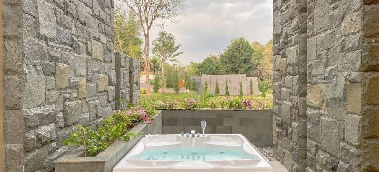 玛琅莎娜雅度假村(Shanaya Resort Malang)图片