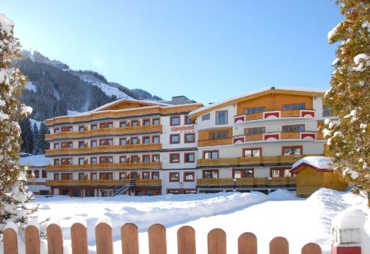 Jufa Alpenhotel SaalbachHotel Overview