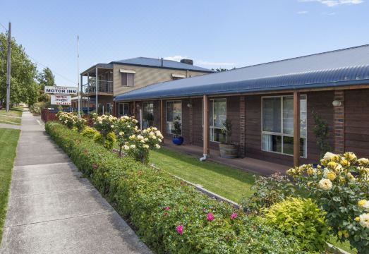 Ararat Motor Inn Hotel Overview