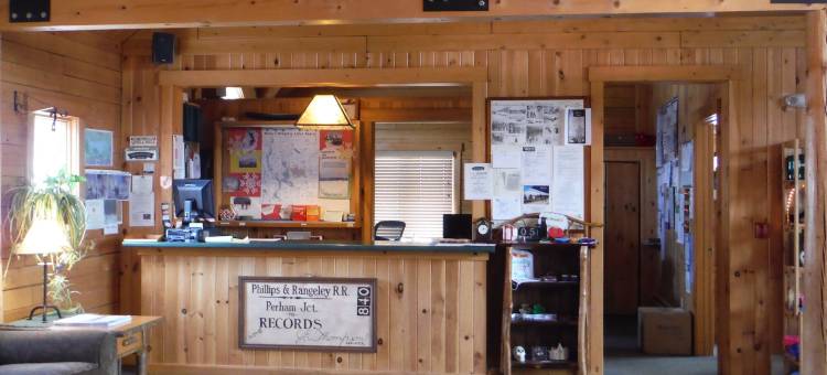 兰奇利湖温德姆华美达度假村(Rangeley Lake Resort a Ramada by Wyndham)图片