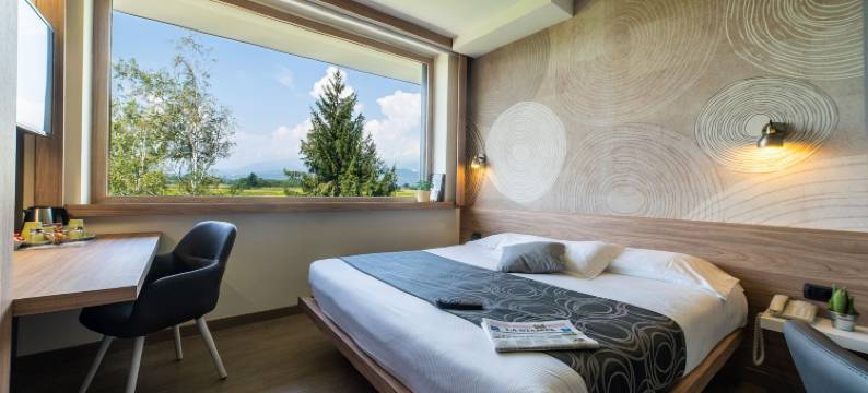 伽登尼亚酒店(Hotel Gardenia)图片