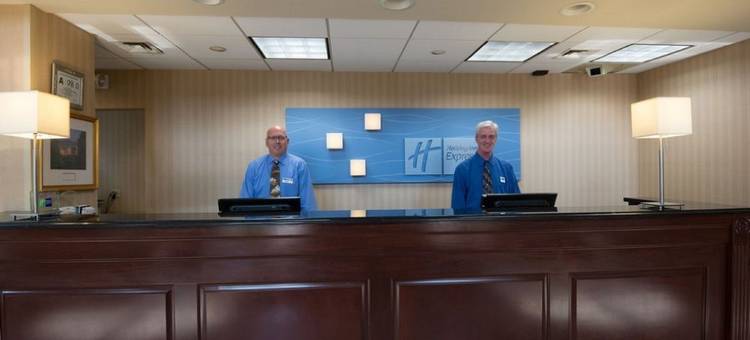 智选假日套房酒店阿什维尔的比尔特摩广场购物中心(Holiday Inn Express & Suites Asheville SW - Outlet Ctr Area)图片