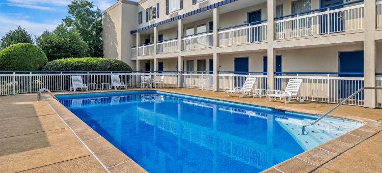 查塔努加/汉密尔顿广场戴斯酒店(Days Inn by Wyndham Chattanooga/Hamilton Place)图片