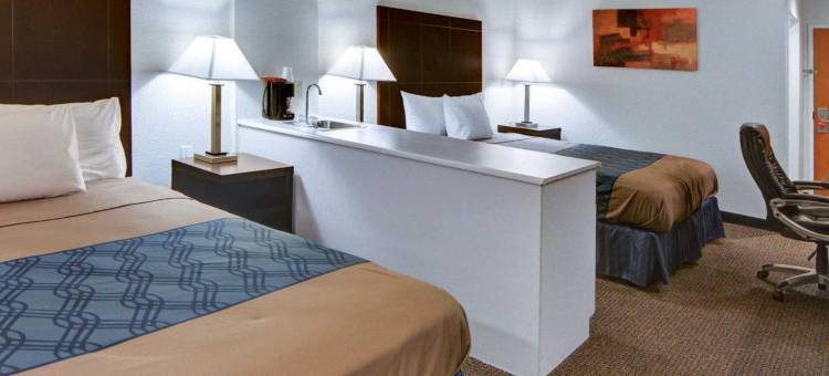 路易斯维尔 I-35 罗德威套房汽车旅馆(Rodeway Inn & Suites Lewisville I-35)图片