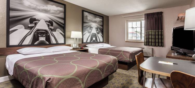 威洛斯温德姆速8酒店(Super 8 by Wyndham Willows)图片