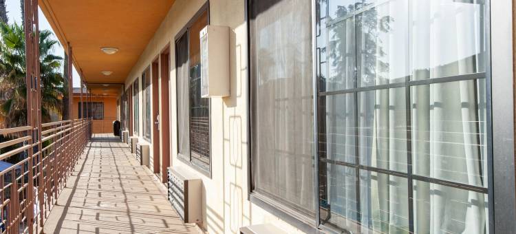 斯蒂迪奥城庭院酒店(Studio City Court Yard Hotel)图片