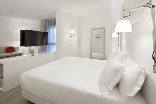 NH Milano Congress Centre Hotel Overview