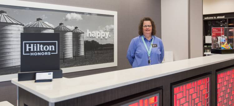 斯特劳德希尔顿欢朋套房酒店(Hampton Inn and Suites Stroud)图片