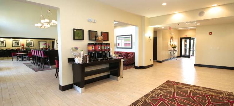 桑达斯基/米兰欢朋酒店及套房(Hampton Inn & Suites Sandusky/Milan)图片