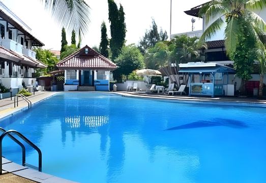 Bahari Inn TegalHotel Overview